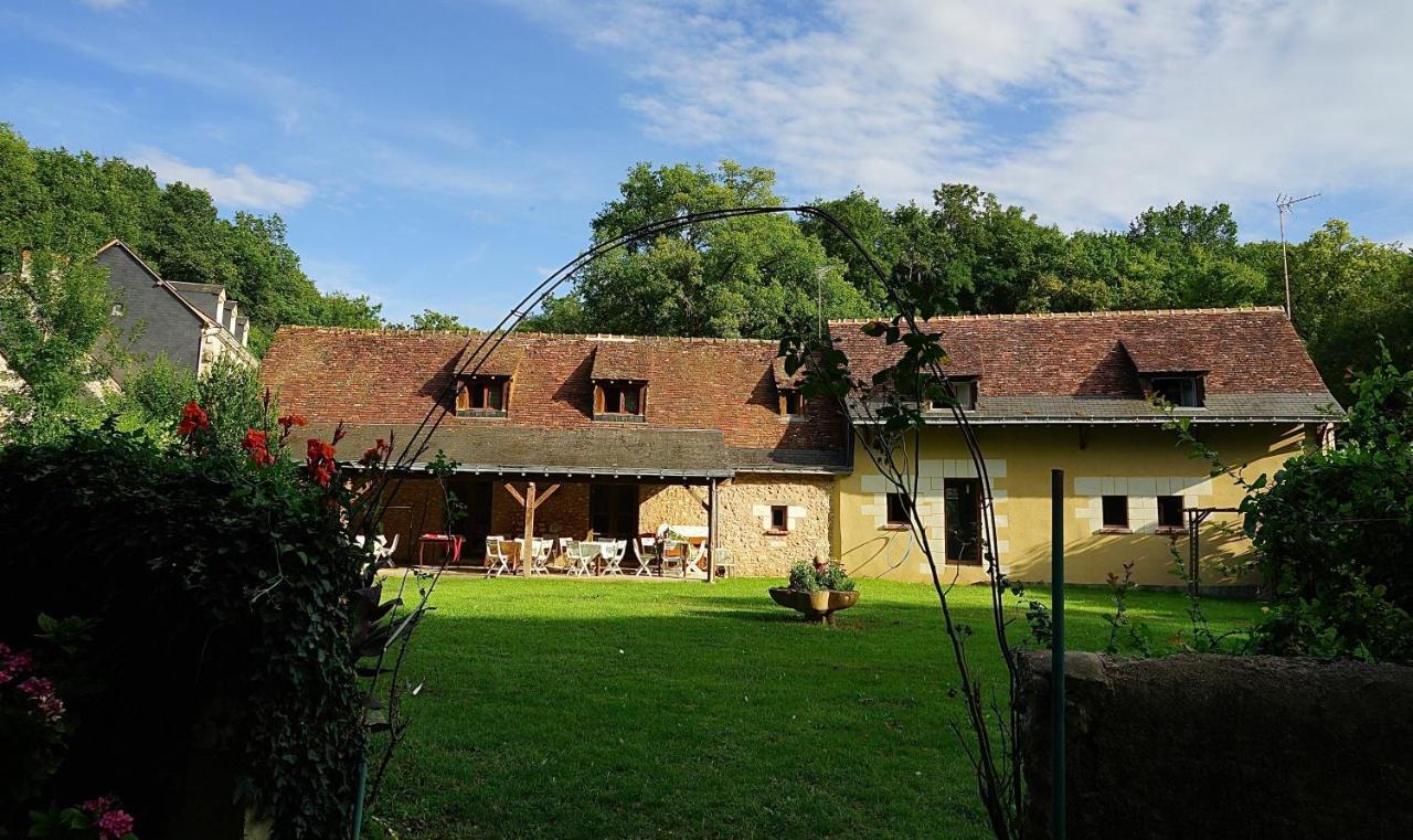 Bed and Breakfast Le Moulin De La Planche Cerelles Экстерьер фото