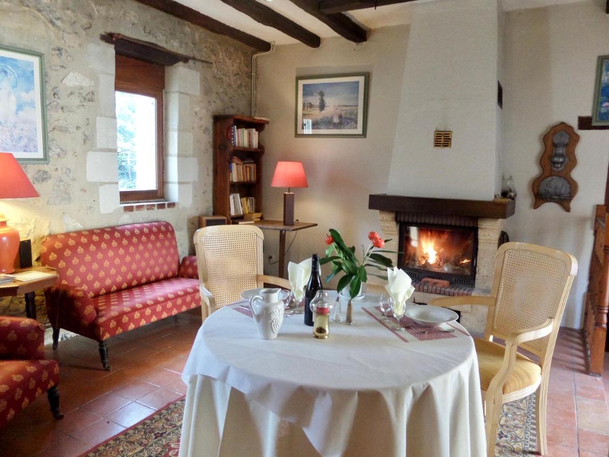 Bed and Breakfast Le Moulin De La Planche Cerelles Экстерьер фото